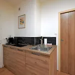 Modern, Bright And Fully Renovated